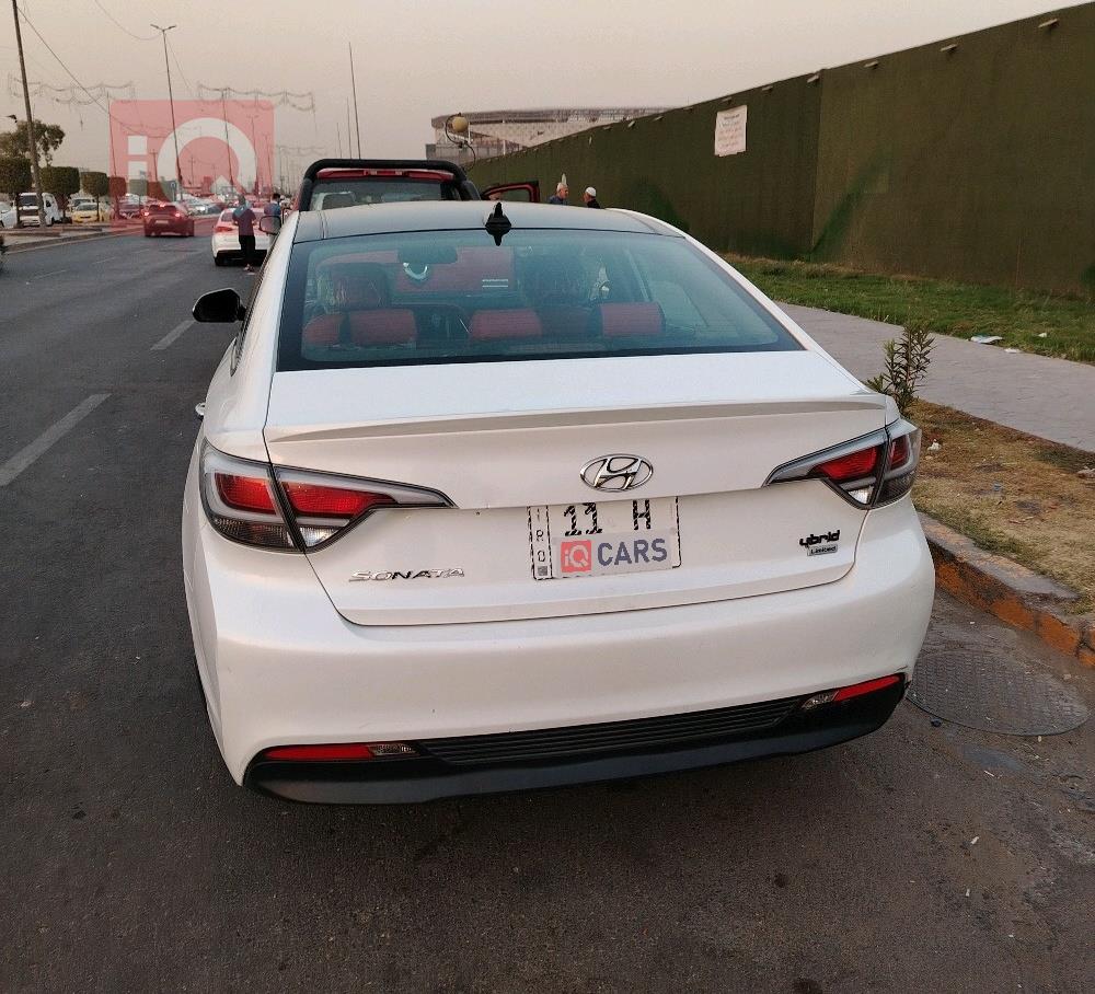 هیوندای سۆناتا